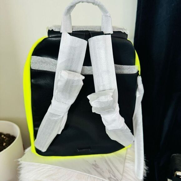 Rebecca Minkoff Julian Jumbo Zipped Nylon Backpack, Designer Neon‎ Yellow, NWT - Picture 3 of 13